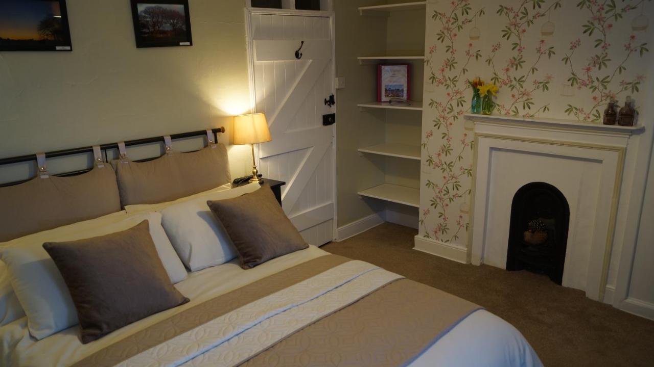 Lakeviews Bed & Breakfast Вэрхэм Экстерьер фото